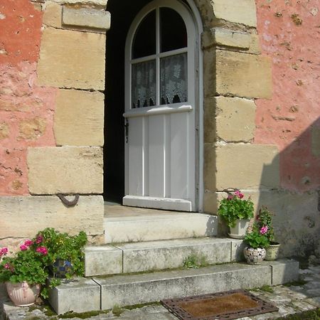 La Ferme Rose Bed & Breakfast แซร์ฌี ภายนอก รูปภาพ