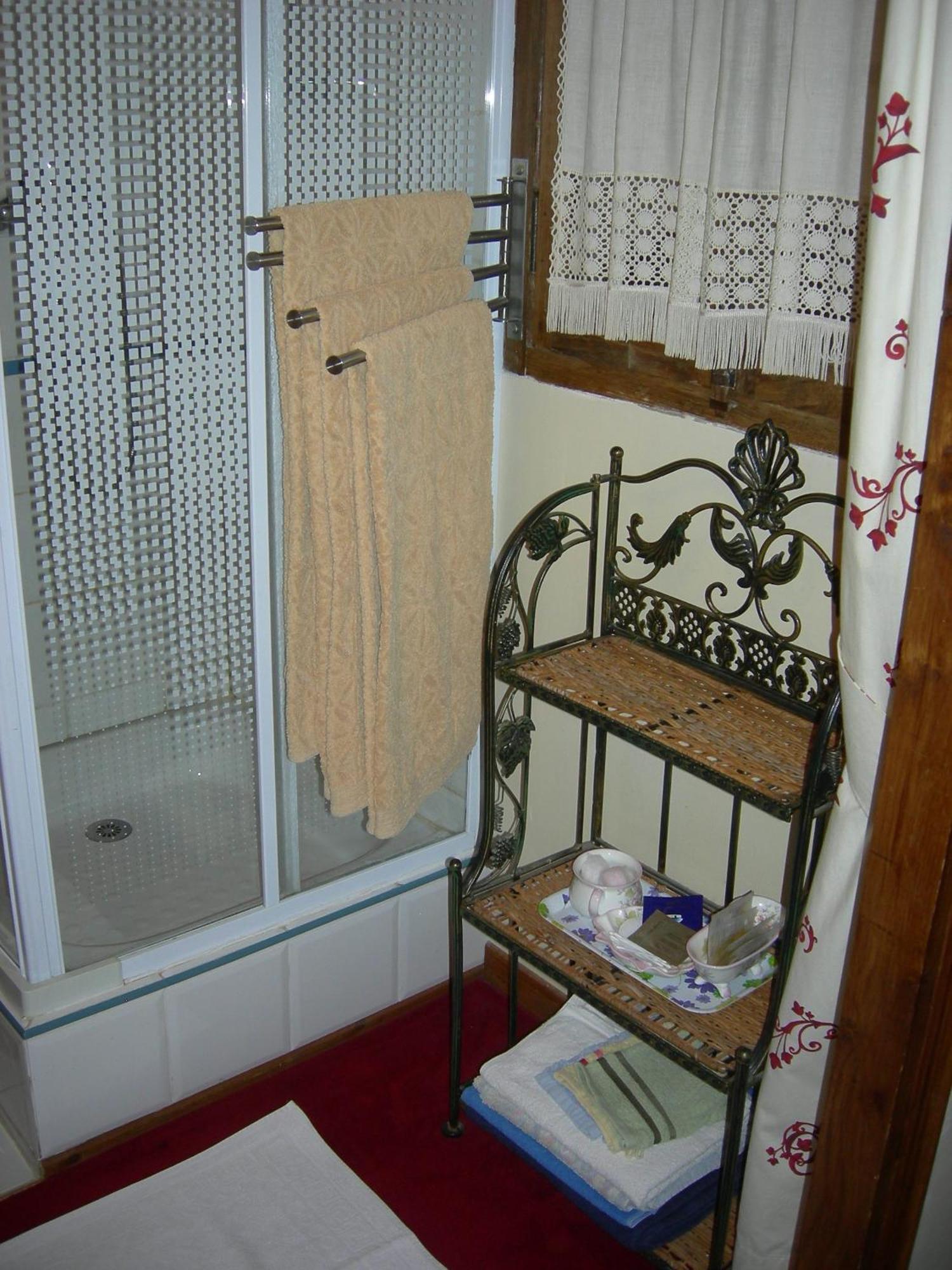 La Ferme Rose Bed & Breakfast แซร์ฌี ภายนอก รูปภาพ