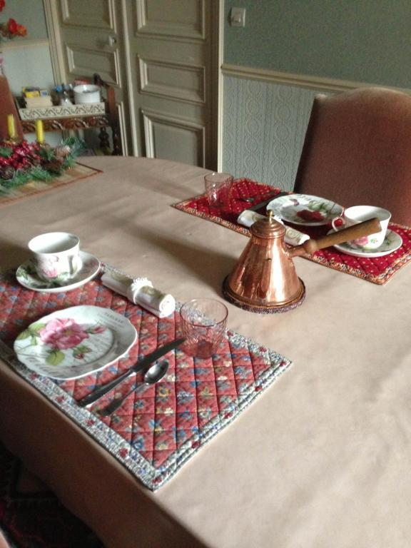La Ferme Rose Bed & Breakfast แซร์ฌี ภายนอก รูปภาพ